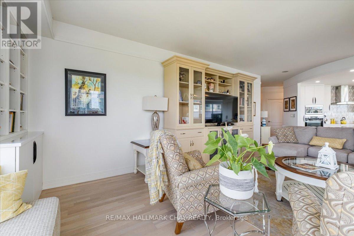 Apartment at 1409 - 2 TORONTO STREET, Barrie