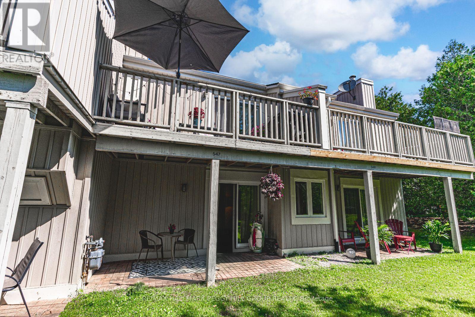 Townhouse at 547 OXBOW CRESCENT, Collingwood
