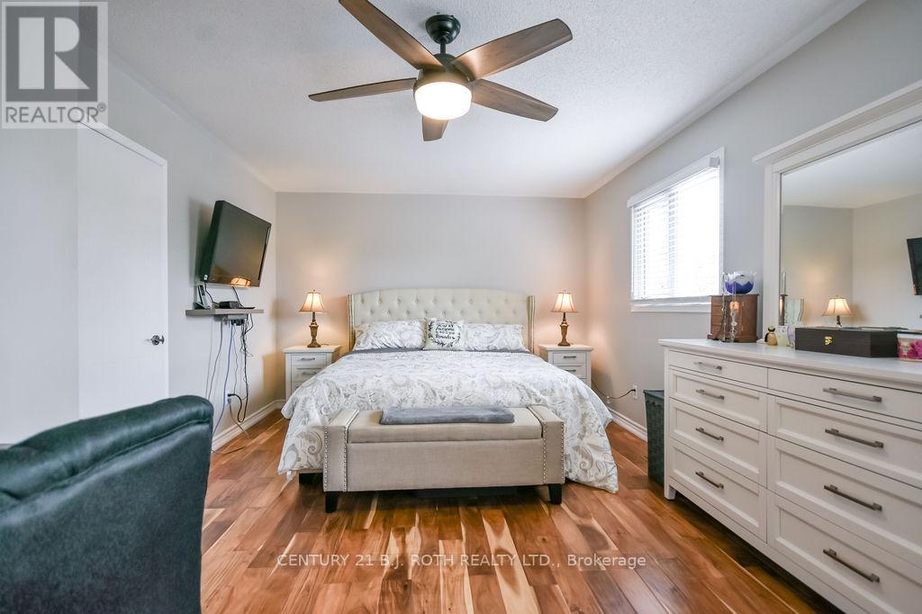 Detached at 27 BRANDON CRESCENT, Orillia