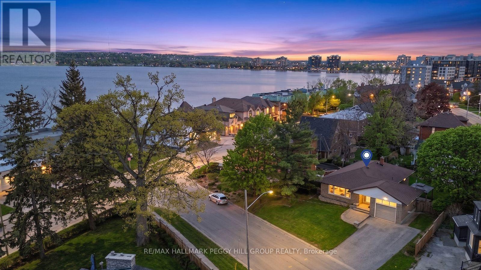 Detached at 10 DUCKWORTH STREET, Barrie