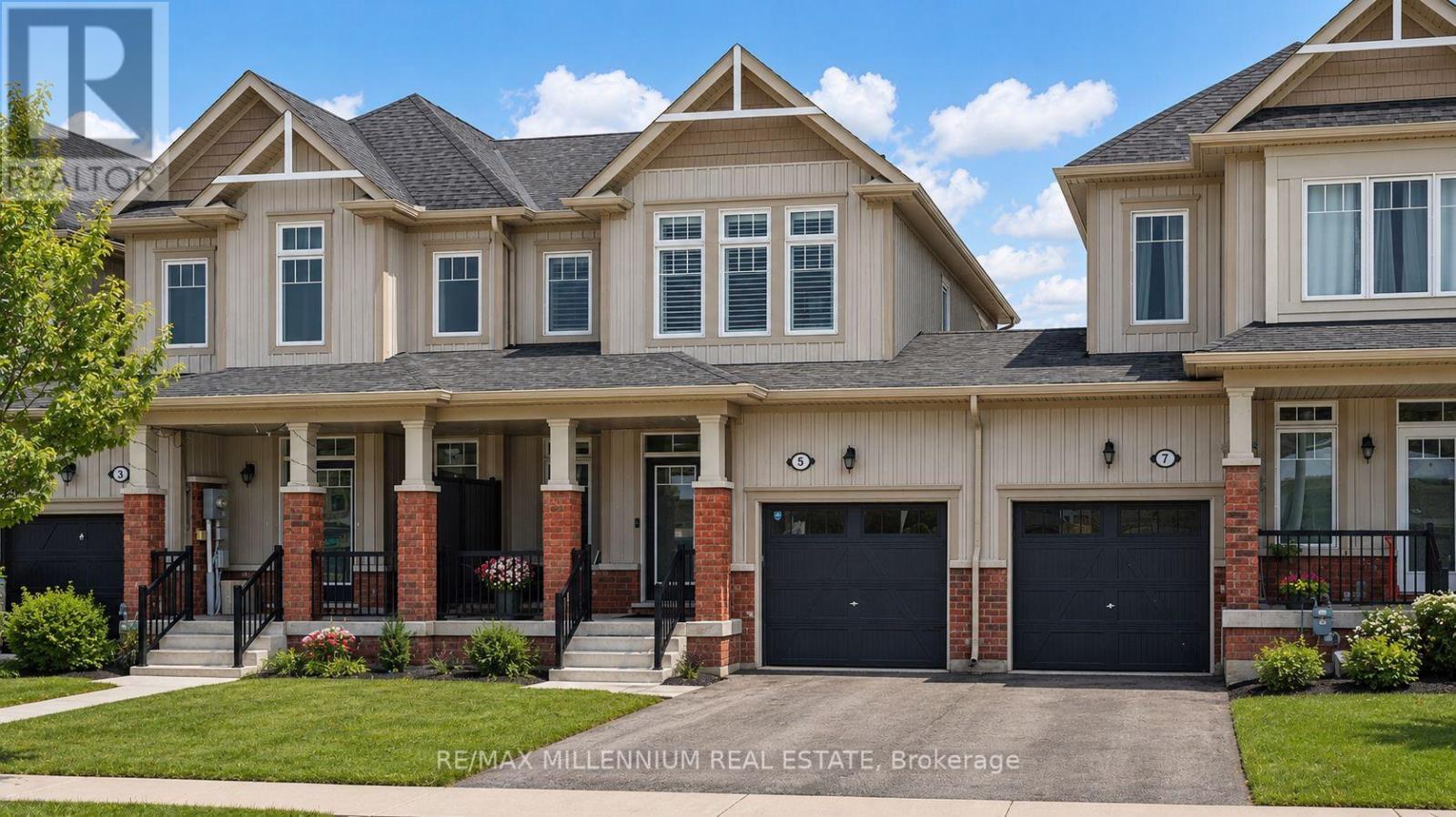 Townhouse at 5 BARFOOT STREET, Collingwood