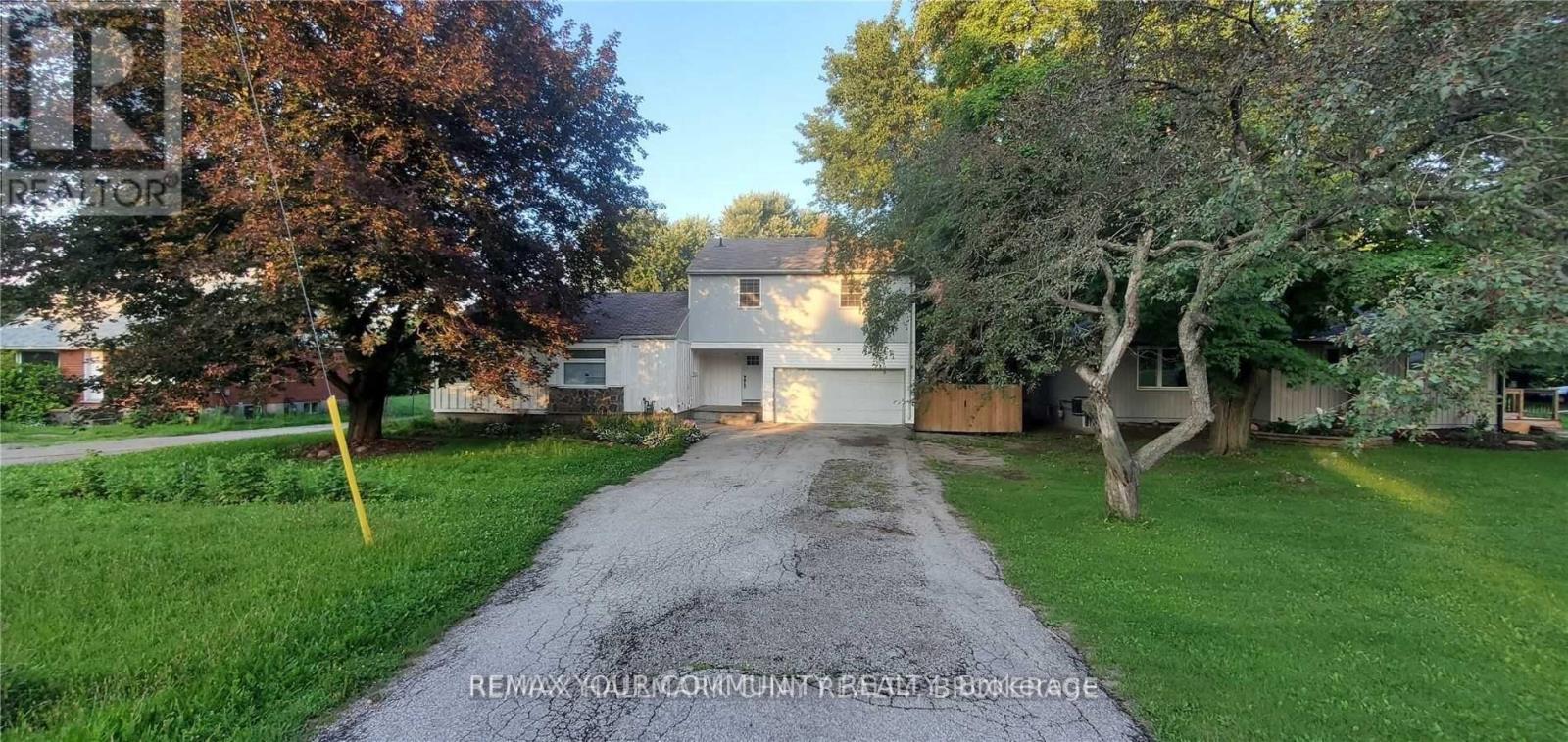 Detached at 953 YONGE STREET, Barrie