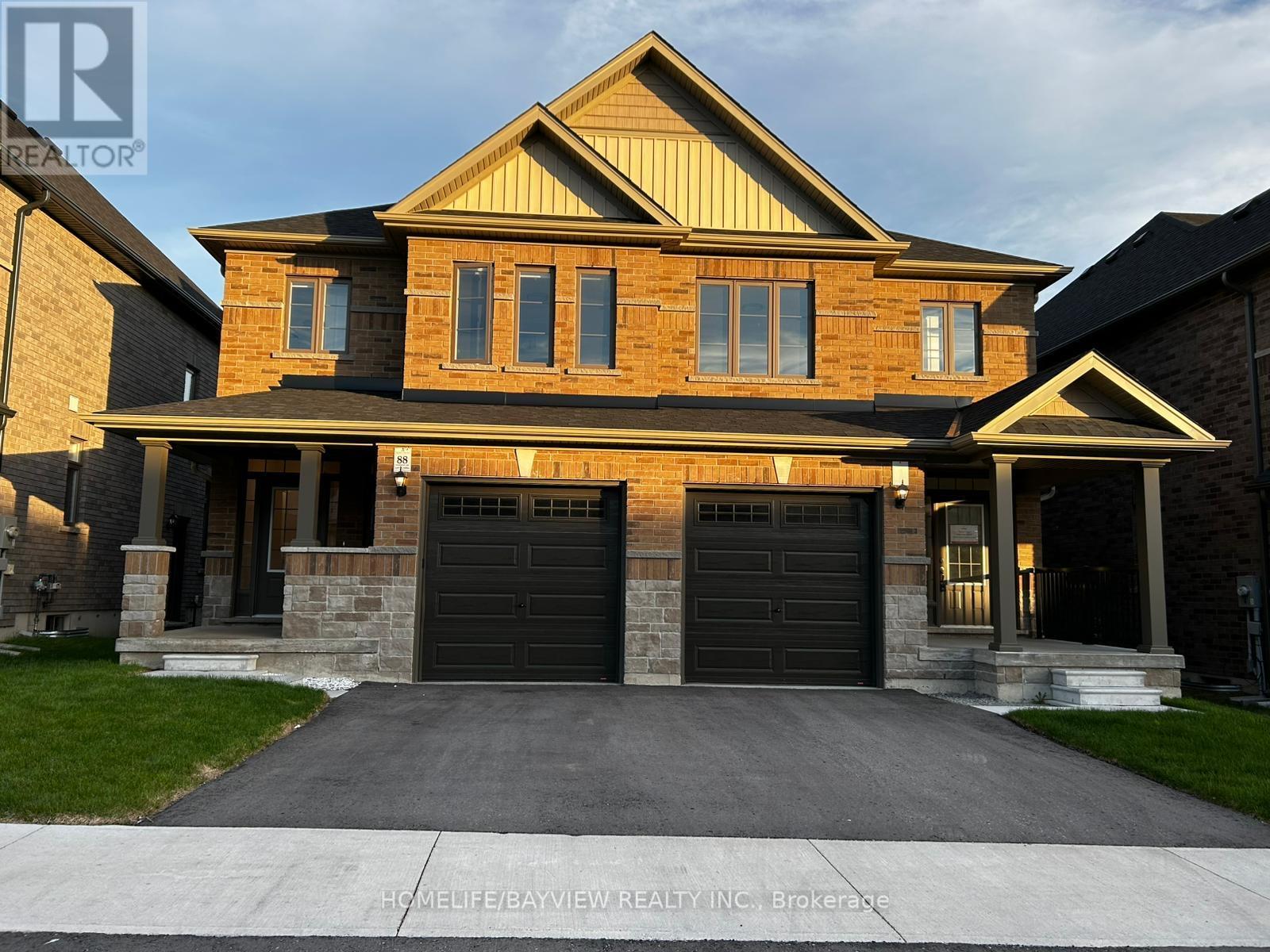Semi-Detached/Link at 88 SAGEWOOD AVENUE, Barrie