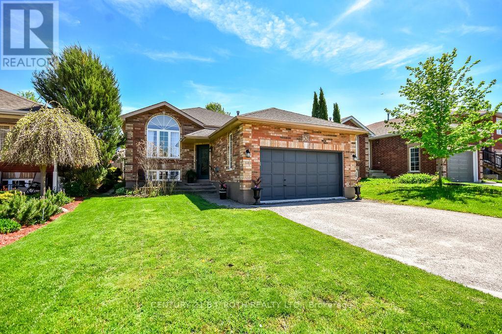 Detached at 53 FOREST DALE DRIVE, Barrie