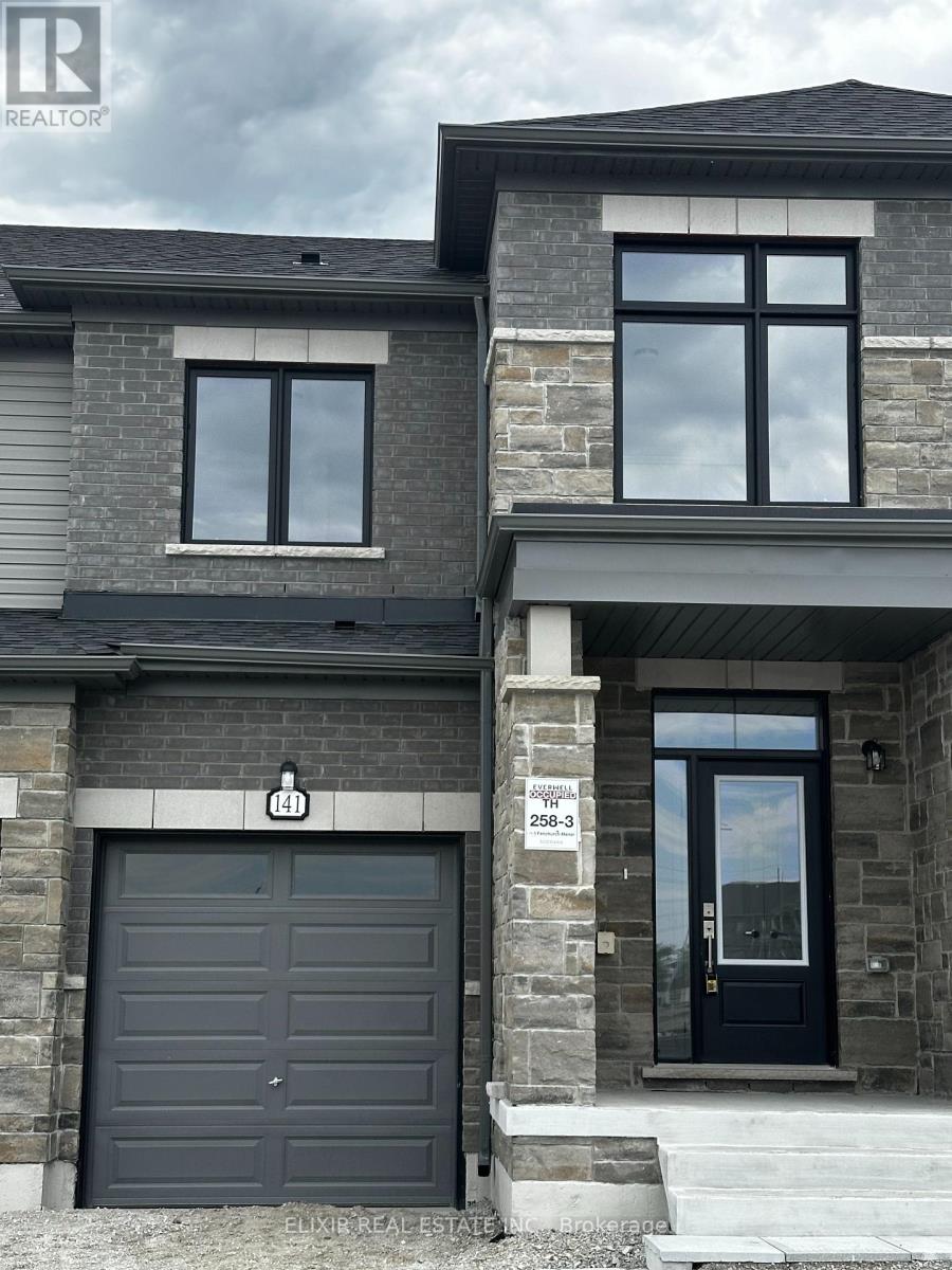 Townhouse at 141 FENCHURCH MANOR, Barrie