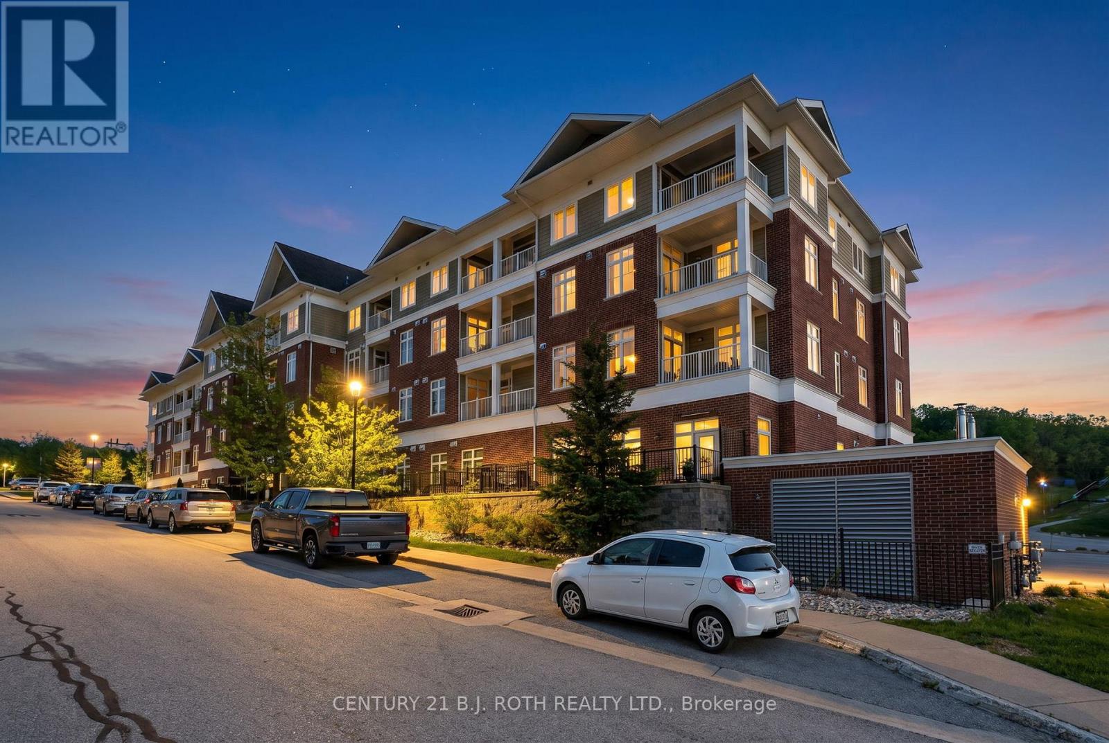Apartment at 310 - 40 HORSESHOE BOULEVARD, Oro-Medonte