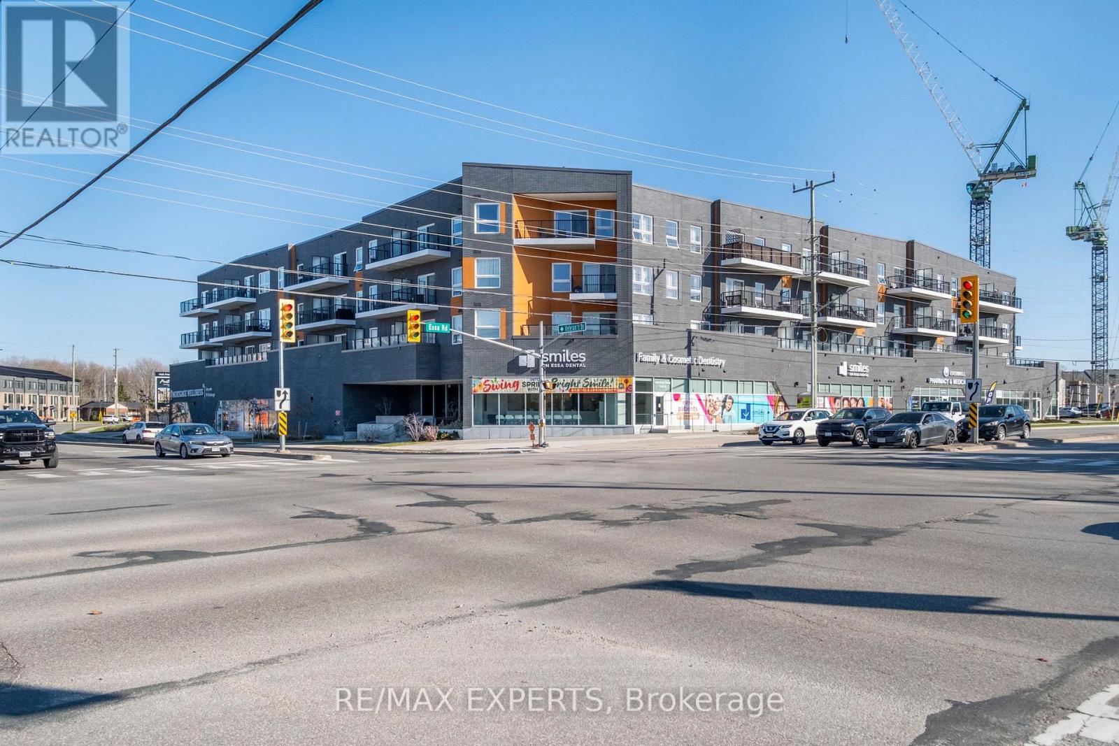 Apartment at 325 - 430 ESSA ROAD, Barrie (Holly)