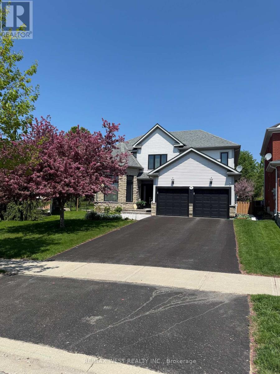 Detached at 90 BIRKHALL PLACE, Barrie