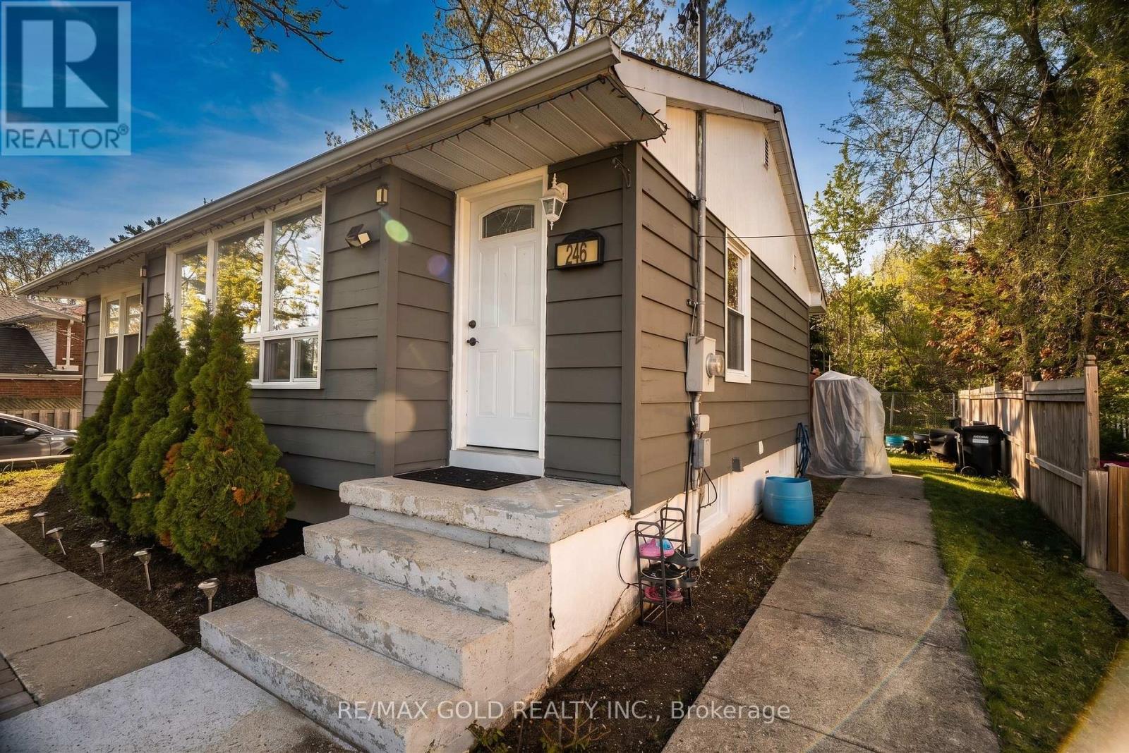 Detached at 246 EDGEHILL DRIVE, Barrie (Letitia Heights)