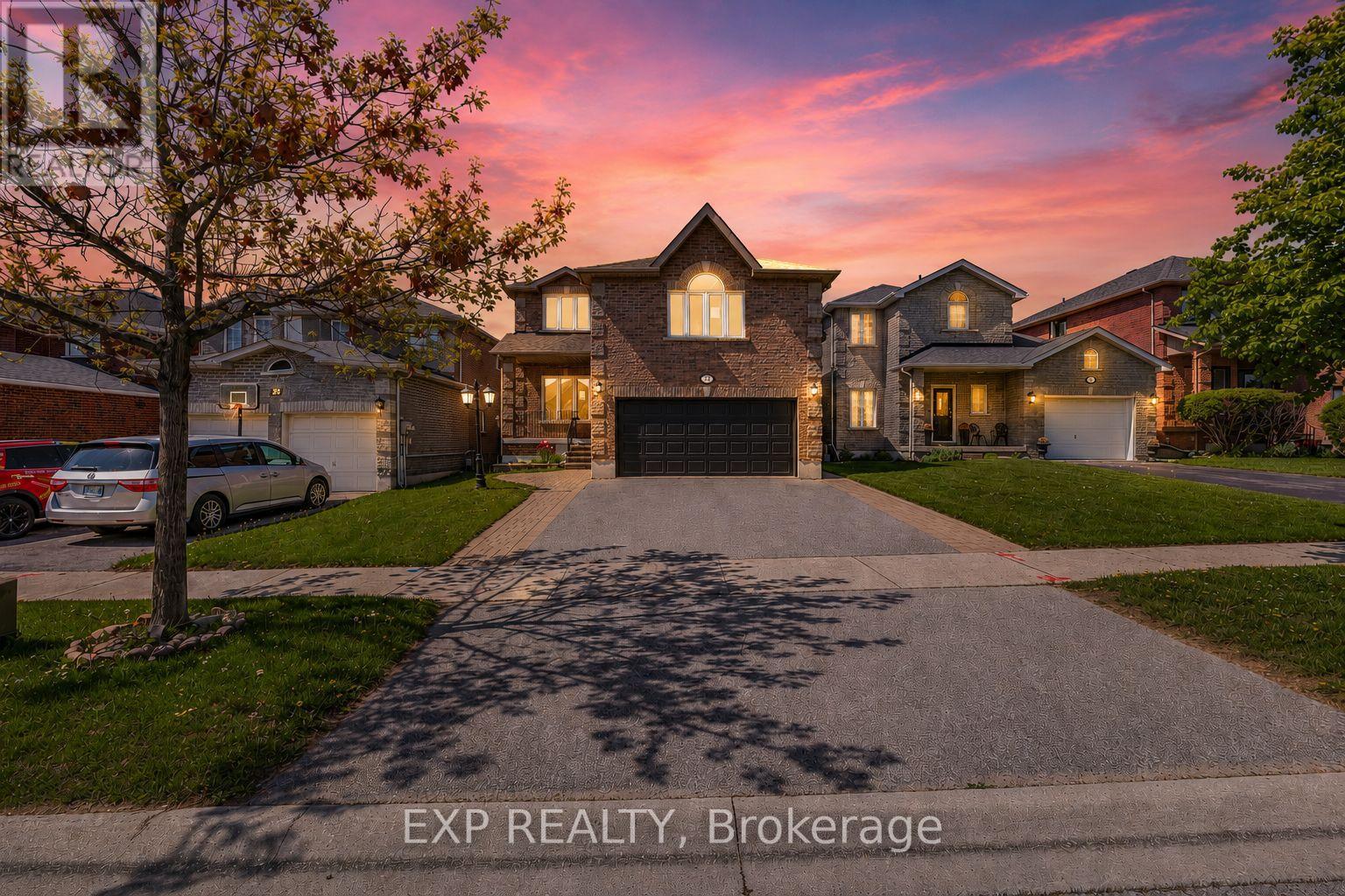 Detached at 24 JESSICA DRIVE, Barrie