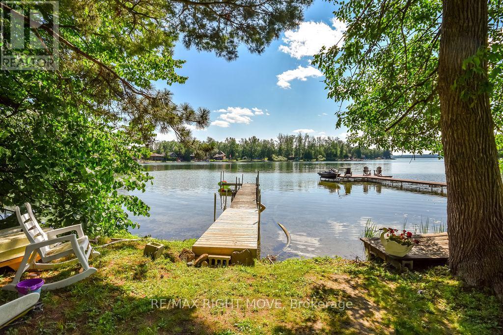 Detached at 6896 PENTLAND LANE, Ramara