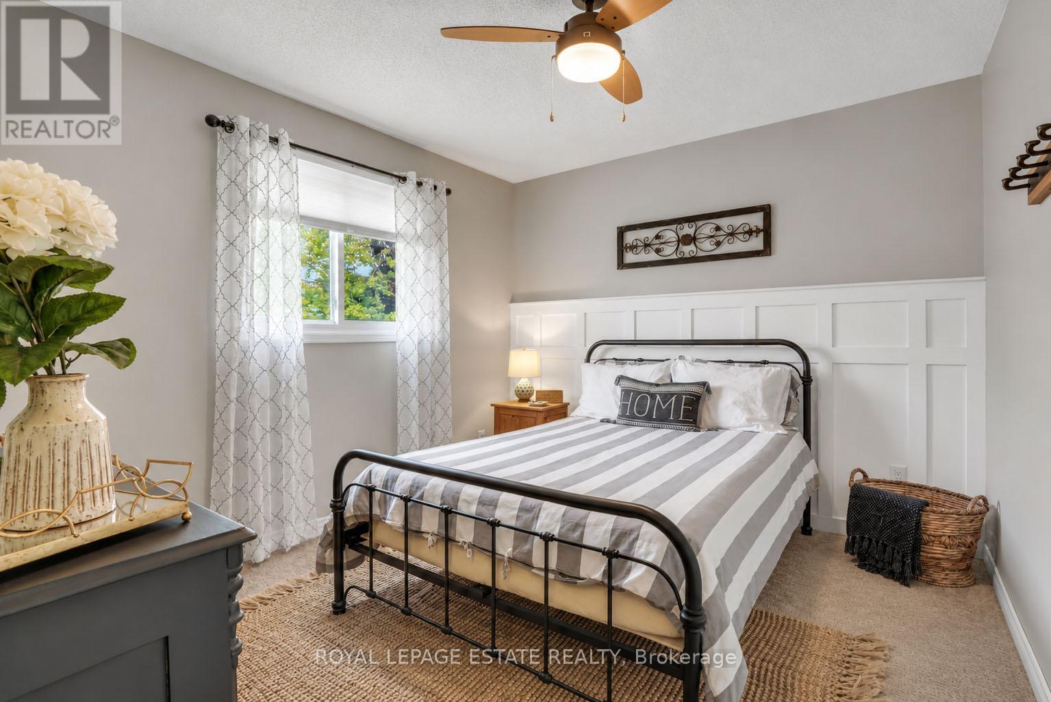 Detached at 406 ANNE STREET N, Barrie