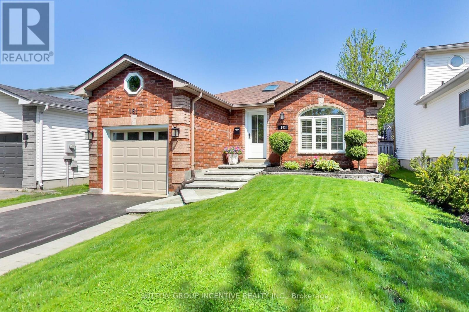 Detached at 161 COLUMBIA ROAD, Barrie (Holly)