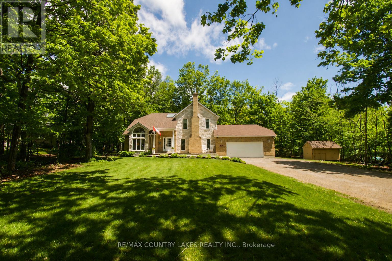 Detached at 657 13TH LINE S, Oro-Medonte (Hawkestone)