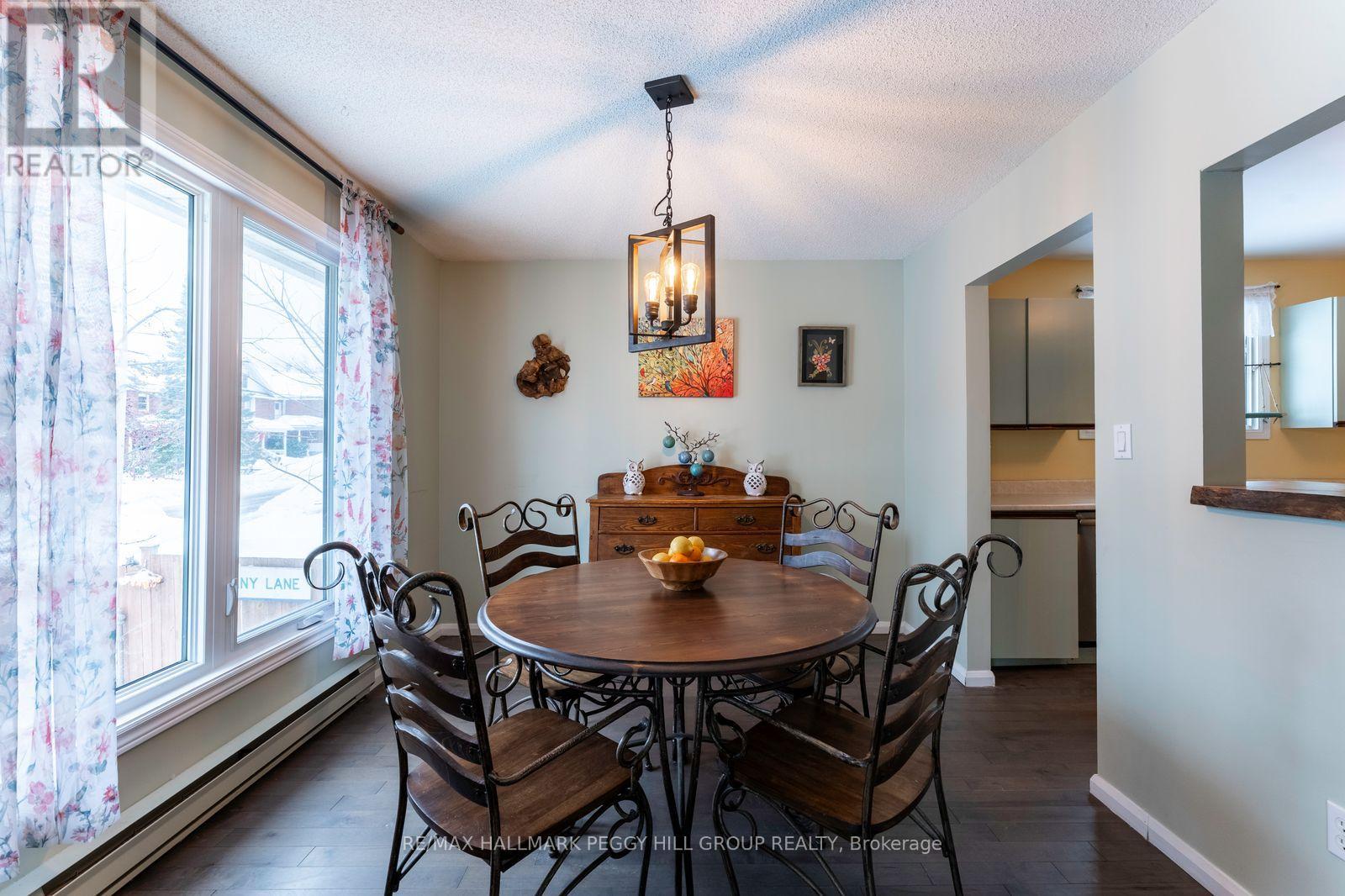 Detached at 112 BORLAND STREET E, Orillia