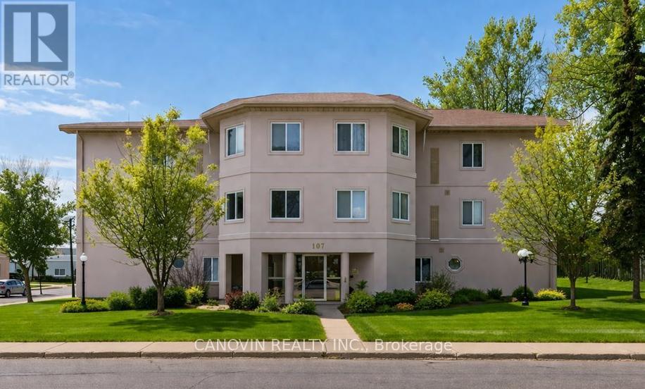 Apartment at 202 - 107 BOND STREET, Orillia