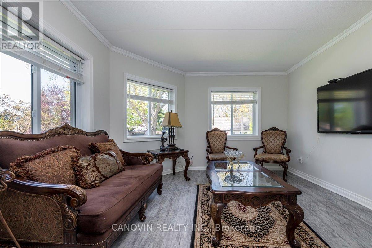 Apartment at 202 - 107 BOND STREET, Orillia