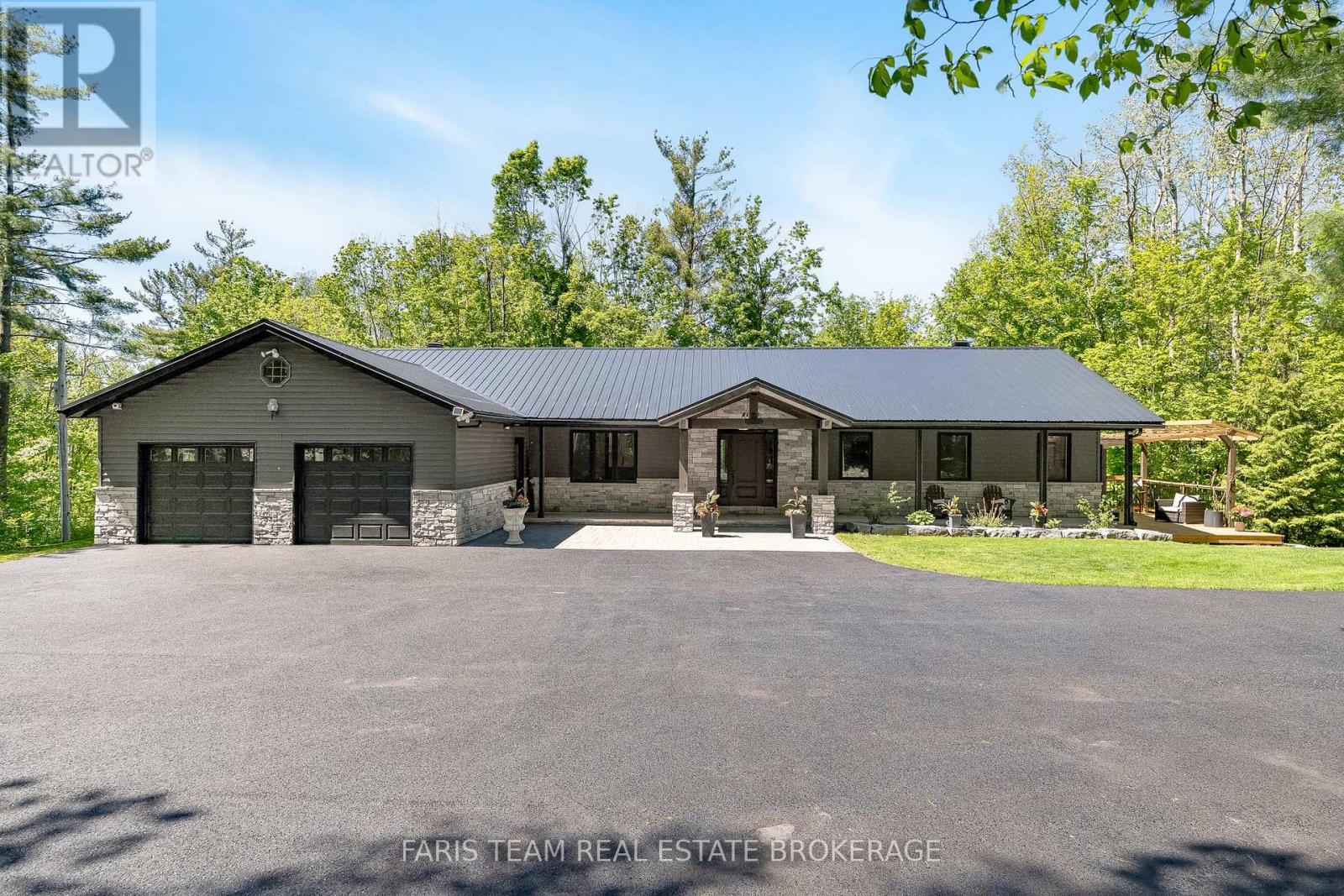 Detached at 800 MOUNT ST. LOUIS ROAD W, Oro-Medonte