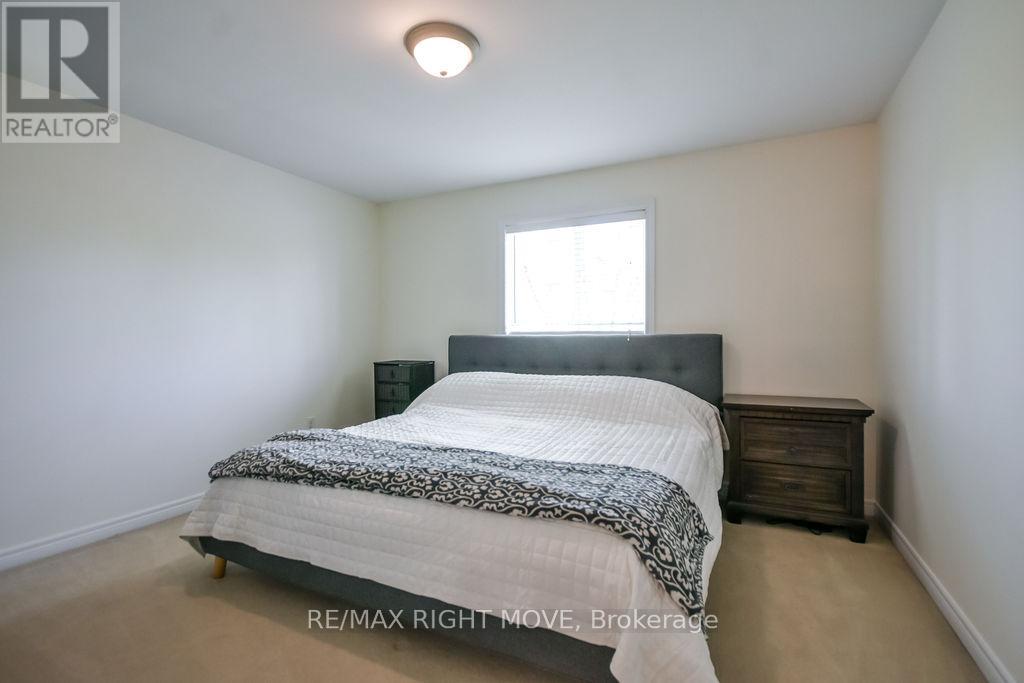 Detached at 122 ATLANTIS DRIVE, Orillia