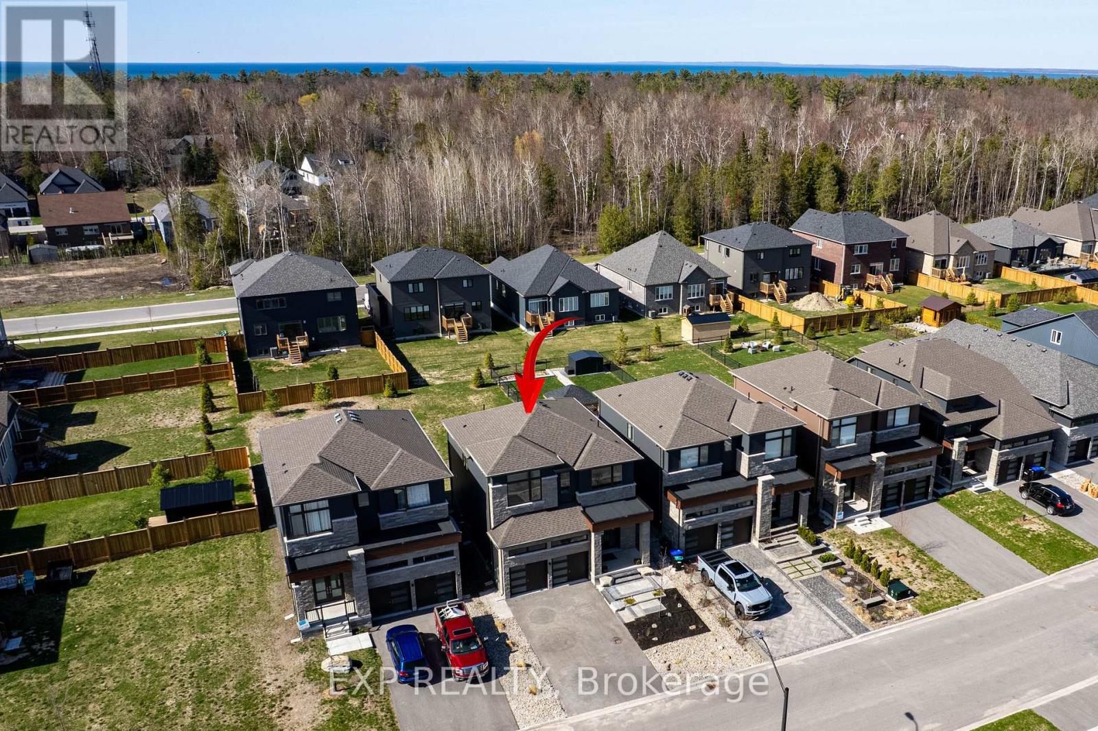 Detached at 46 SIMONA AVENUE, Wasaga Beach