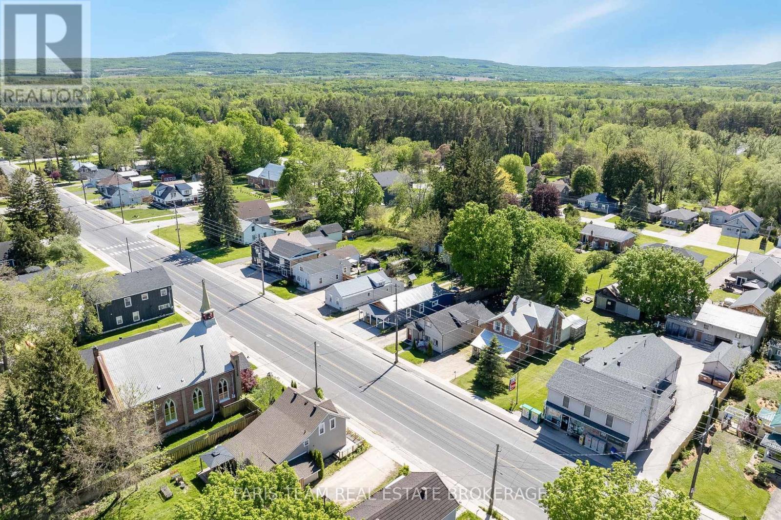 Detached at 4182 COUNTY ROAD 124, Clearview