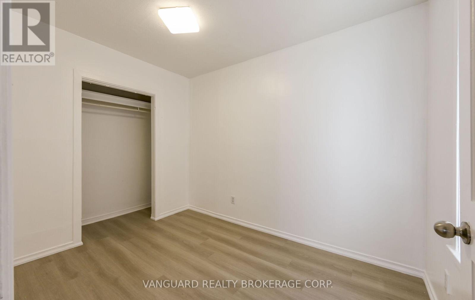 Multiplex at 1 - 103 MULCASTER STREET, Barrie
