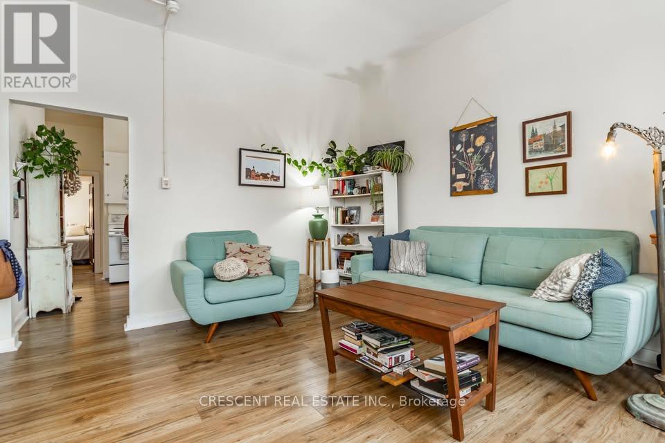 Multiplex at 3 - 265 BARRIE ROAD, Orillia
