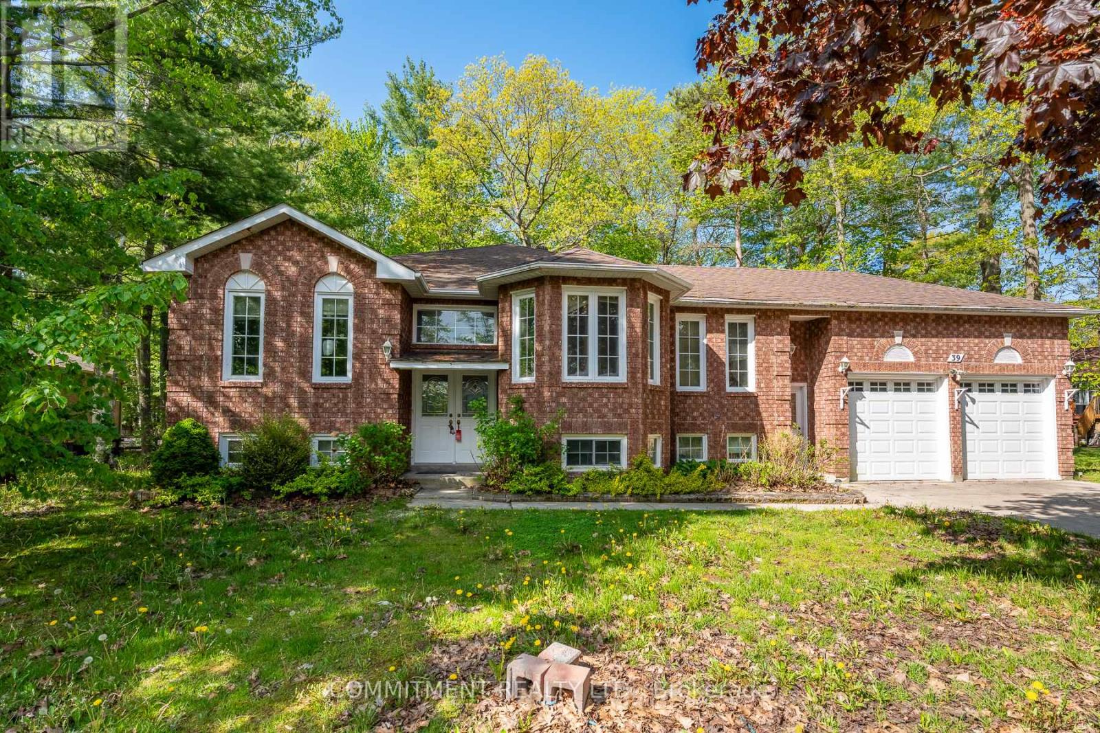 Detached at 39 DOWNER CRESCENT, Wasaga Beach