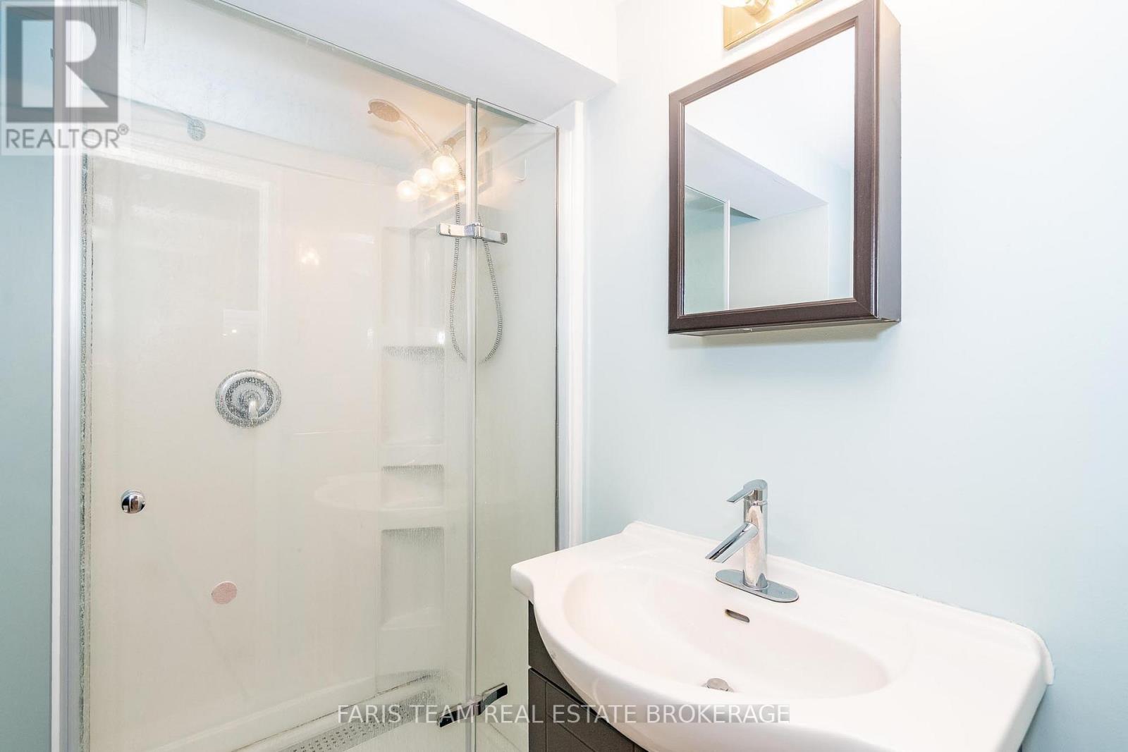 Detached at 24 LAURIE CRESCENT, Barrie