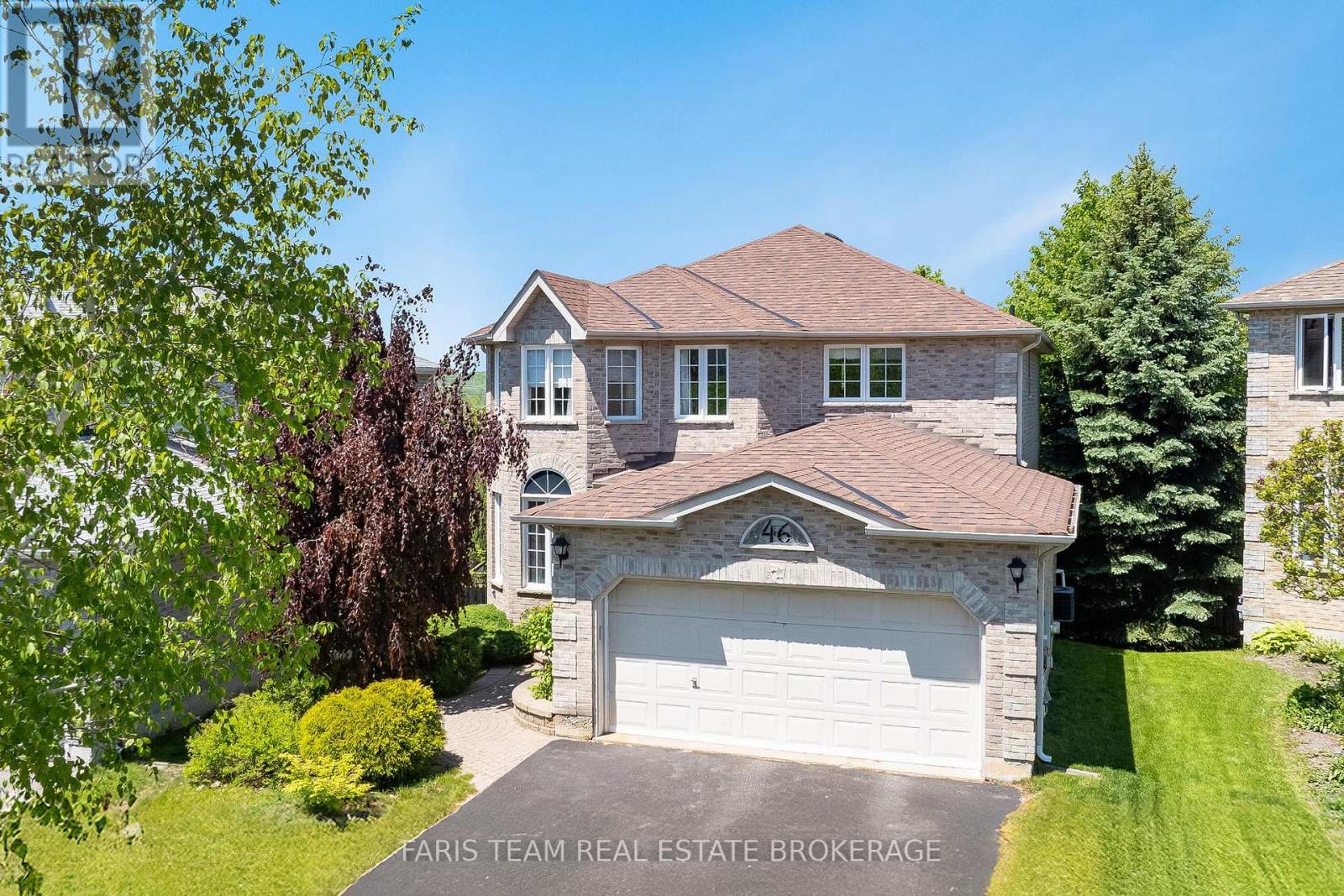 Detached at 46 BELL STREET, Barrie (Ardagh)