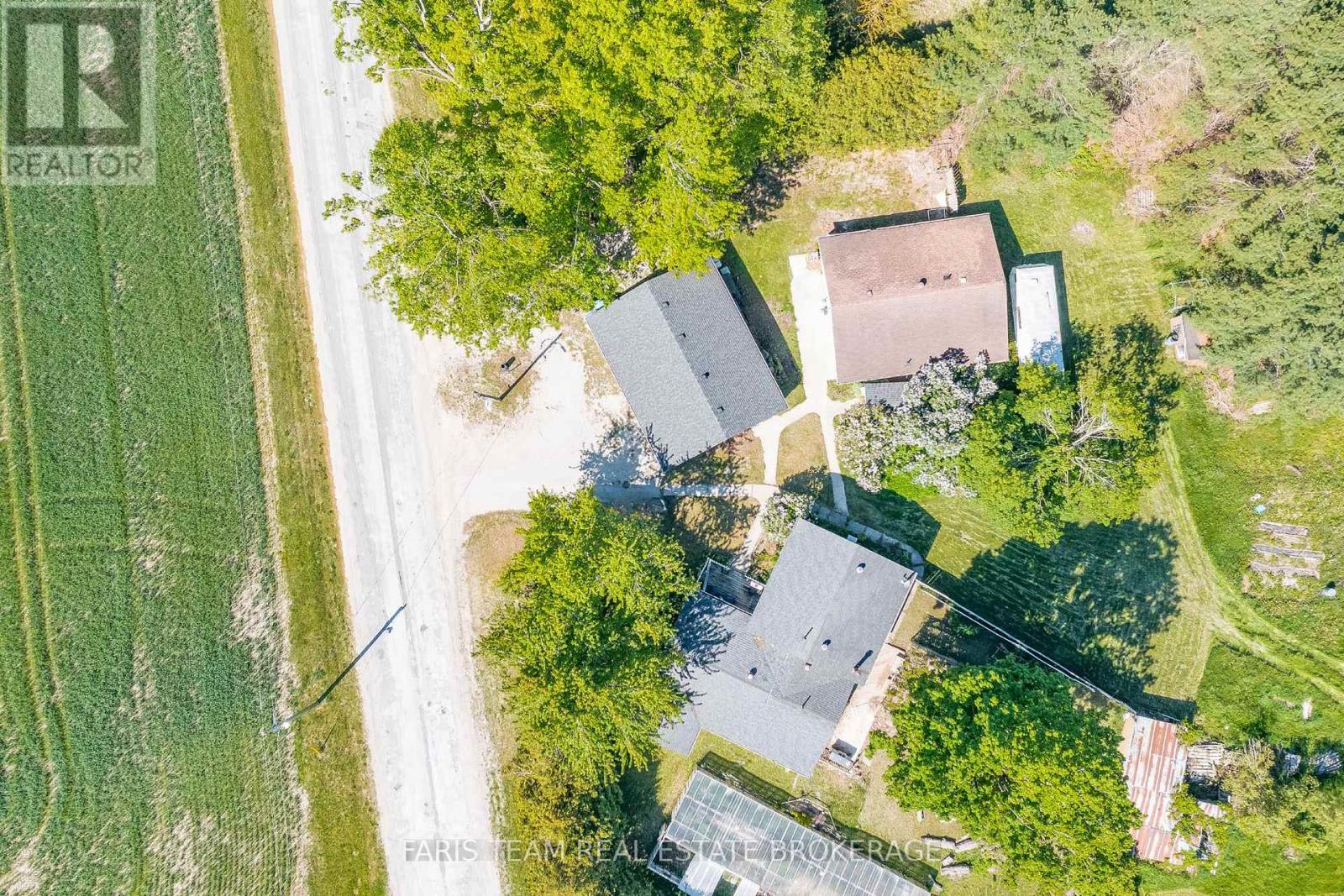 Detached at 1008 RAINBOW VALLEY ROAD W, Springwater