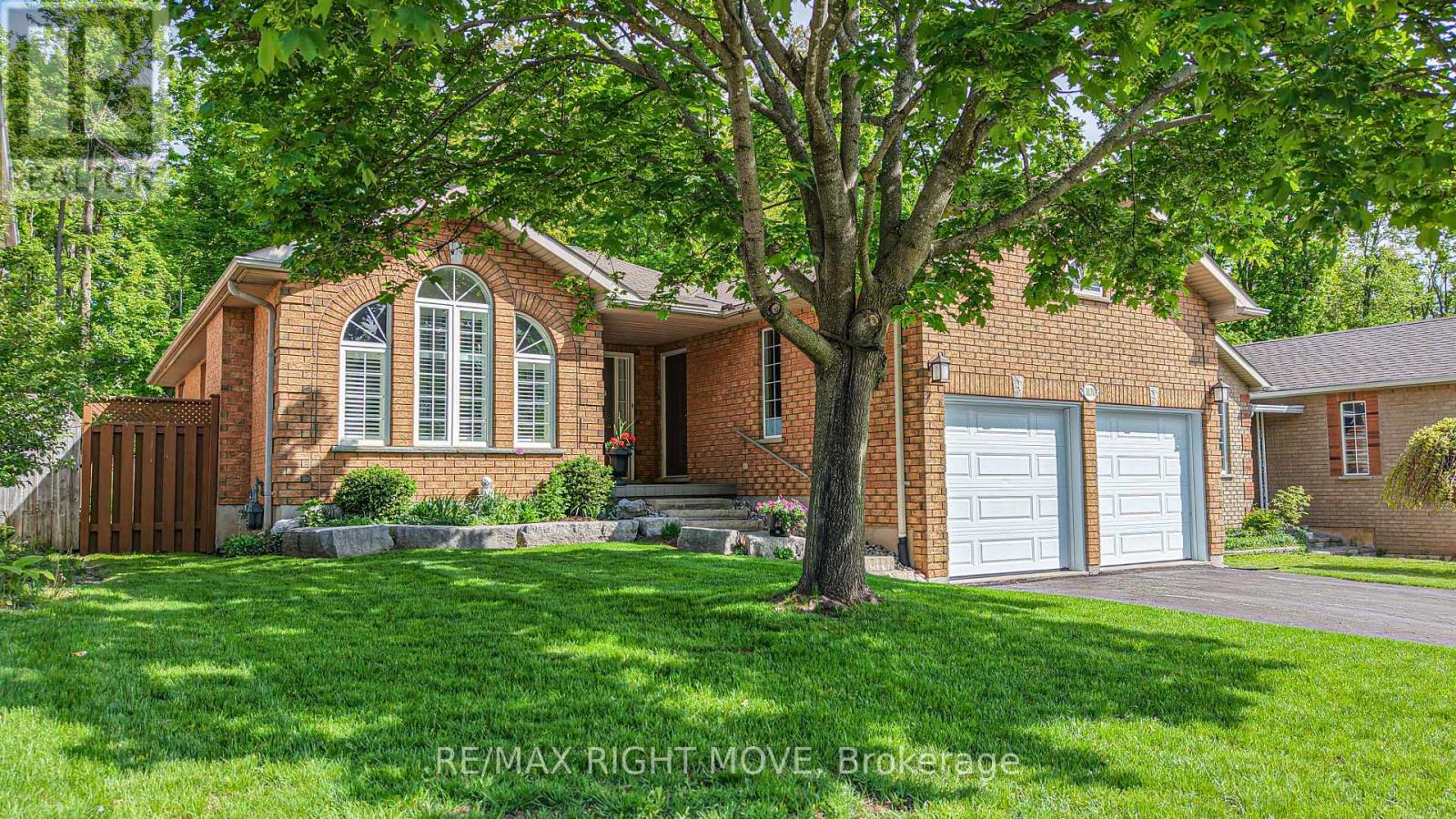 Detached at 3170 MONARCH DRIVE W, Orillia