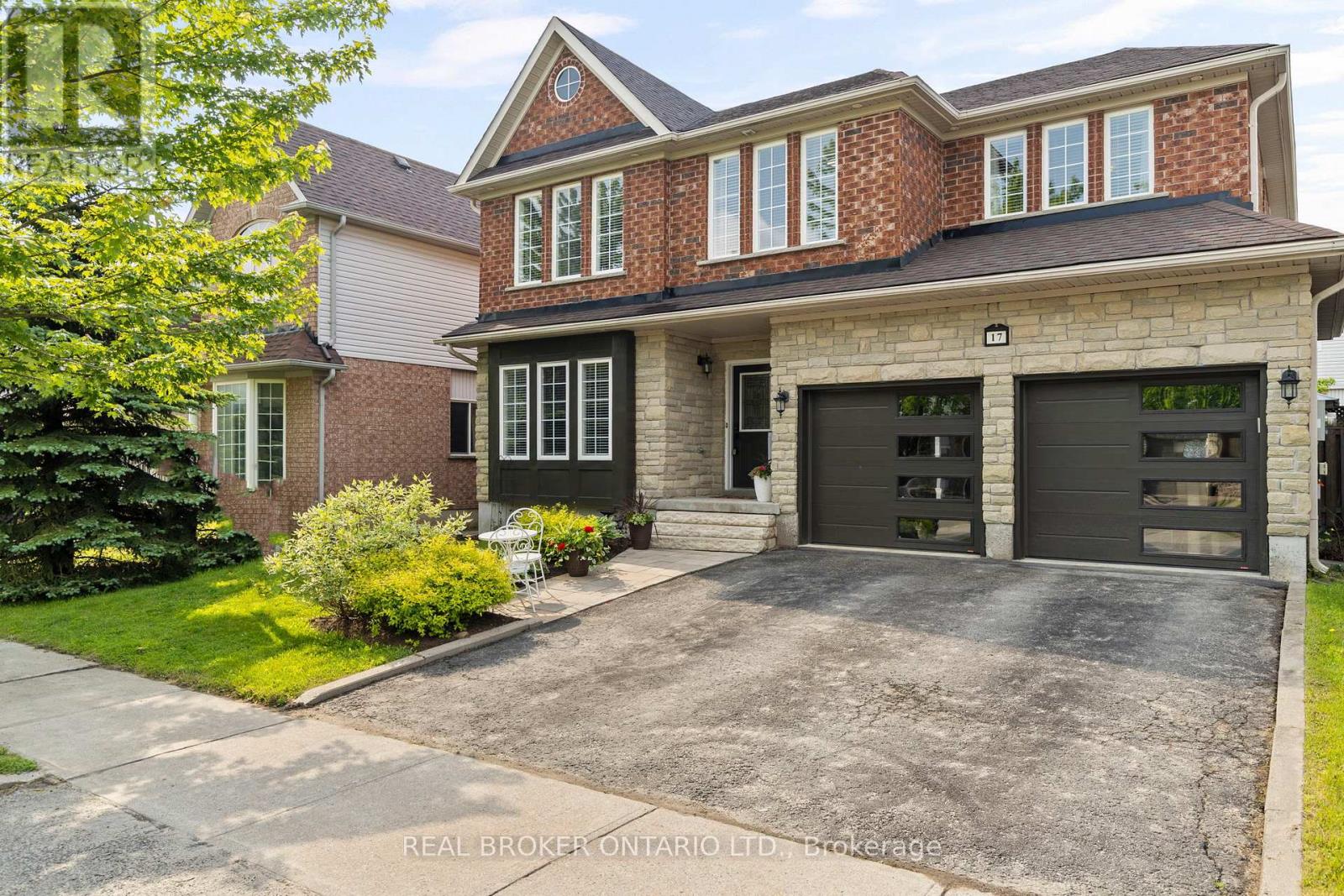 Detached at 17 CRANBERRY LANE, Barrie (400 West)