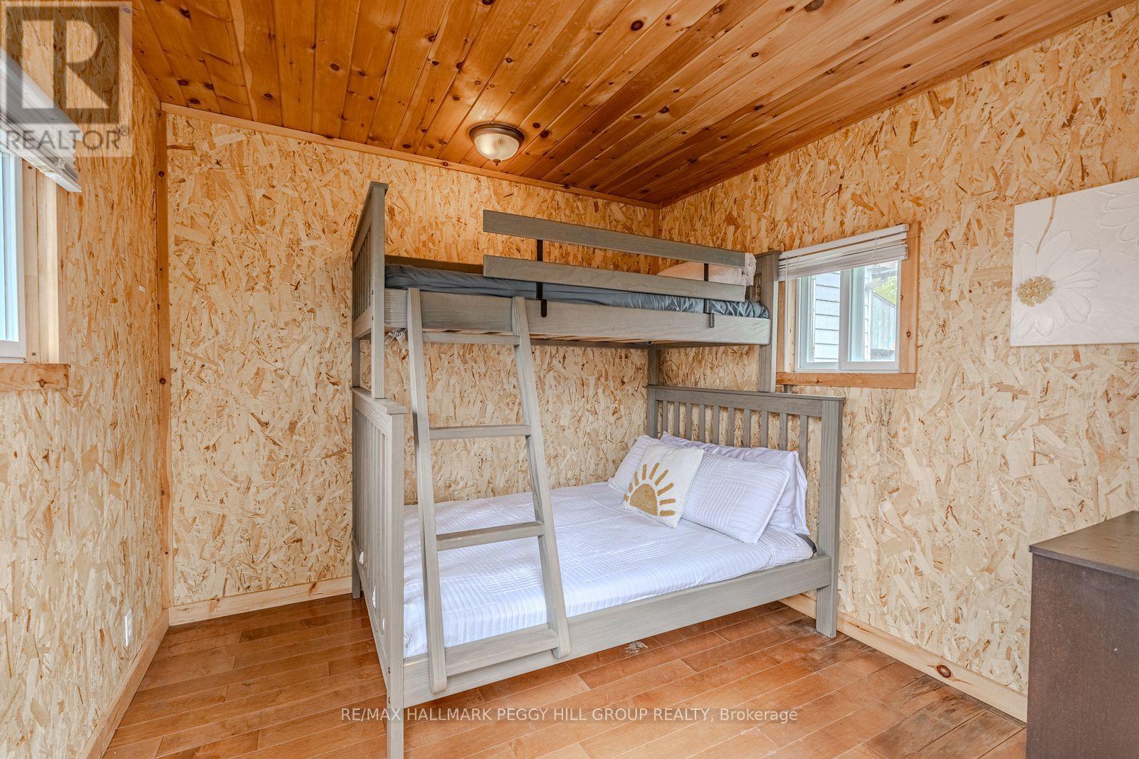 Detached at 1601 PENETANGUISHENE ROAD, Oro-Medonte