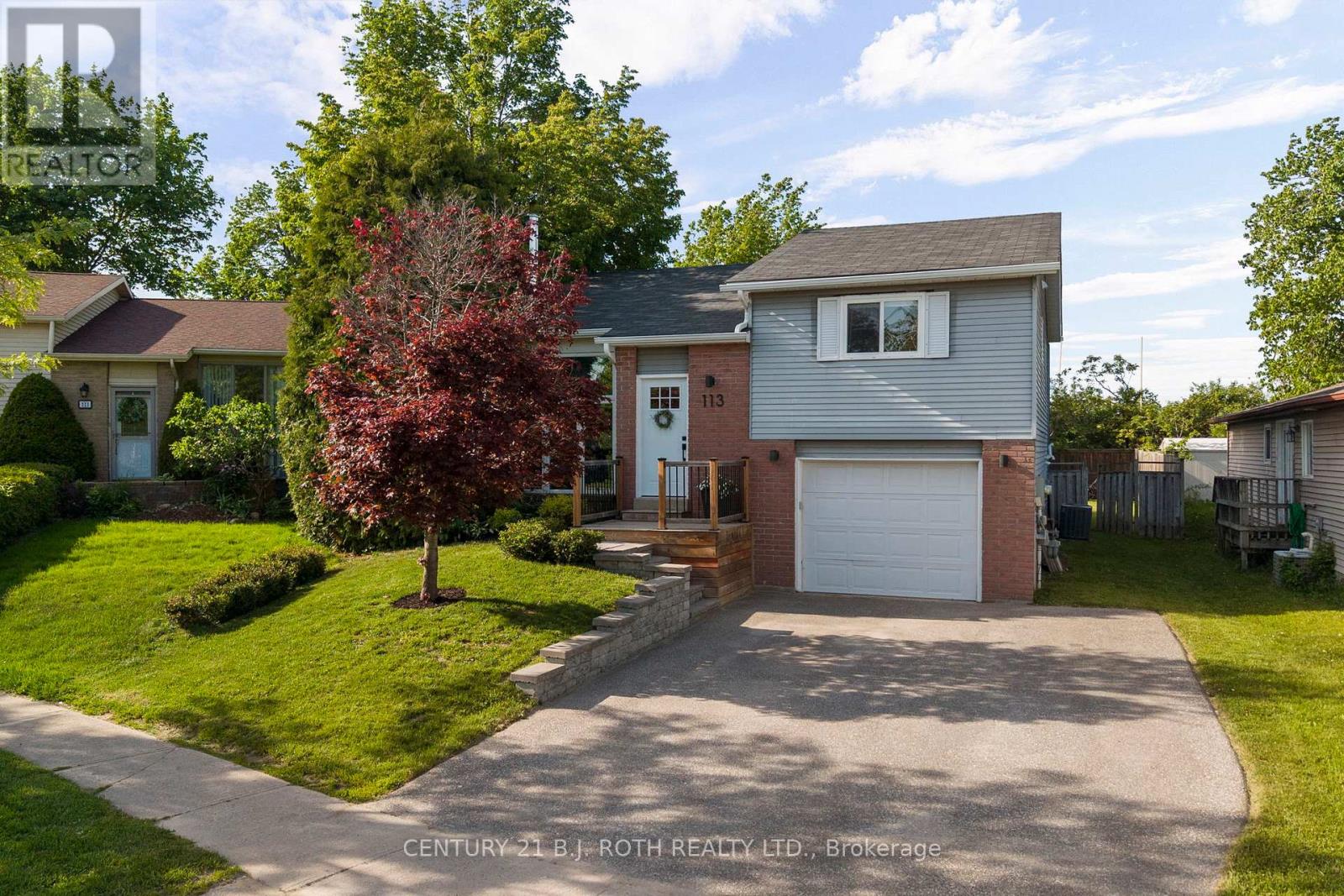 Detached at 113 HICKLING TRAIL, Barrie