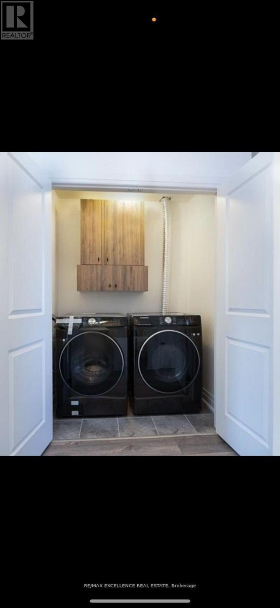 Townhouse at 109 GATELAND DRIVE, Barrie