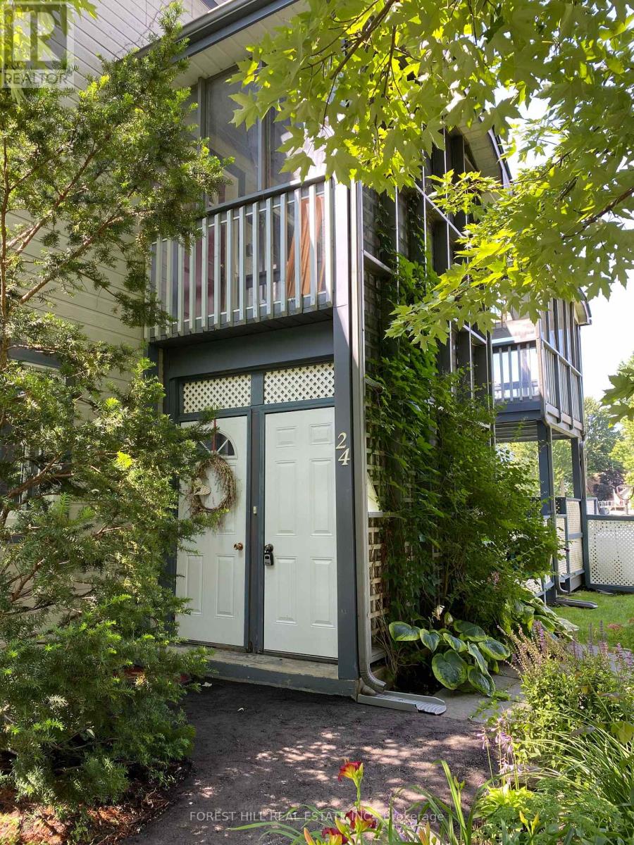 Townhouse at 2-4 - 10 LAGUNA PARKWAY, Ramara