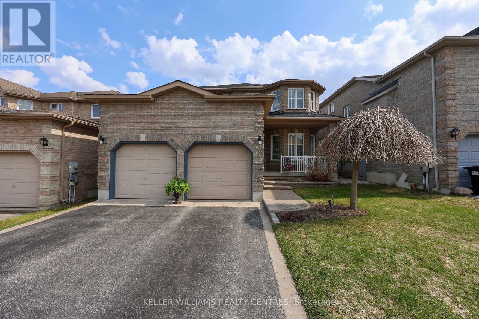 Detached at 13 SURREY STREET, Barrie (Little Lake)