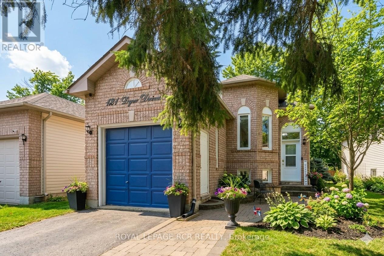 Detached at 121 DYER DRIVE, Wasaga Beach