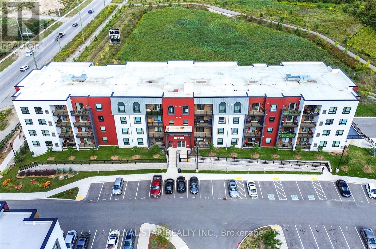 Apartment at 401 - 1 CHEF LANE, Barrie