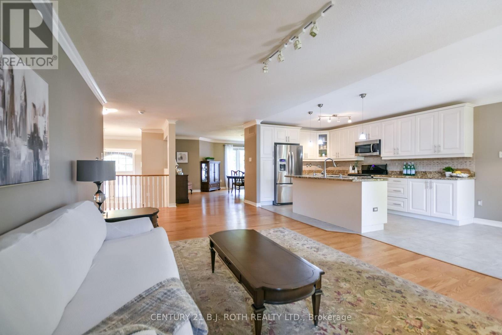 Detached at 112 SILVER BIRCH AVENUE, Wasaga Beach