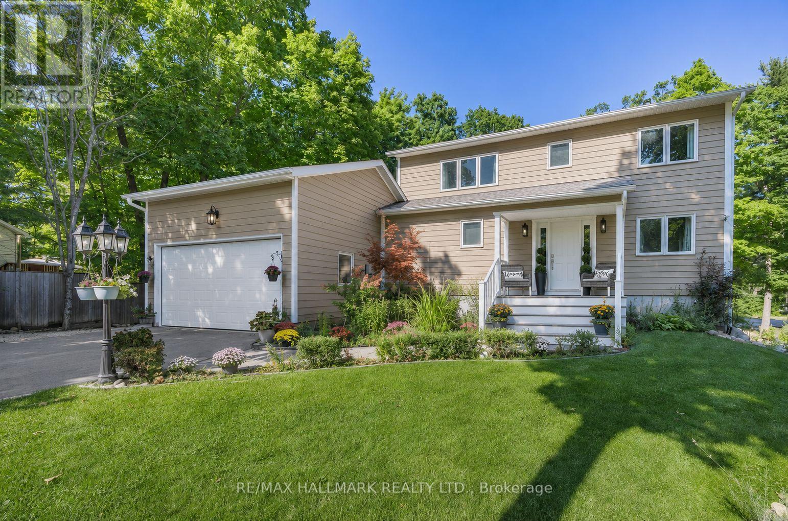Detached at 10 MUSQUAKE COURT, Tiny