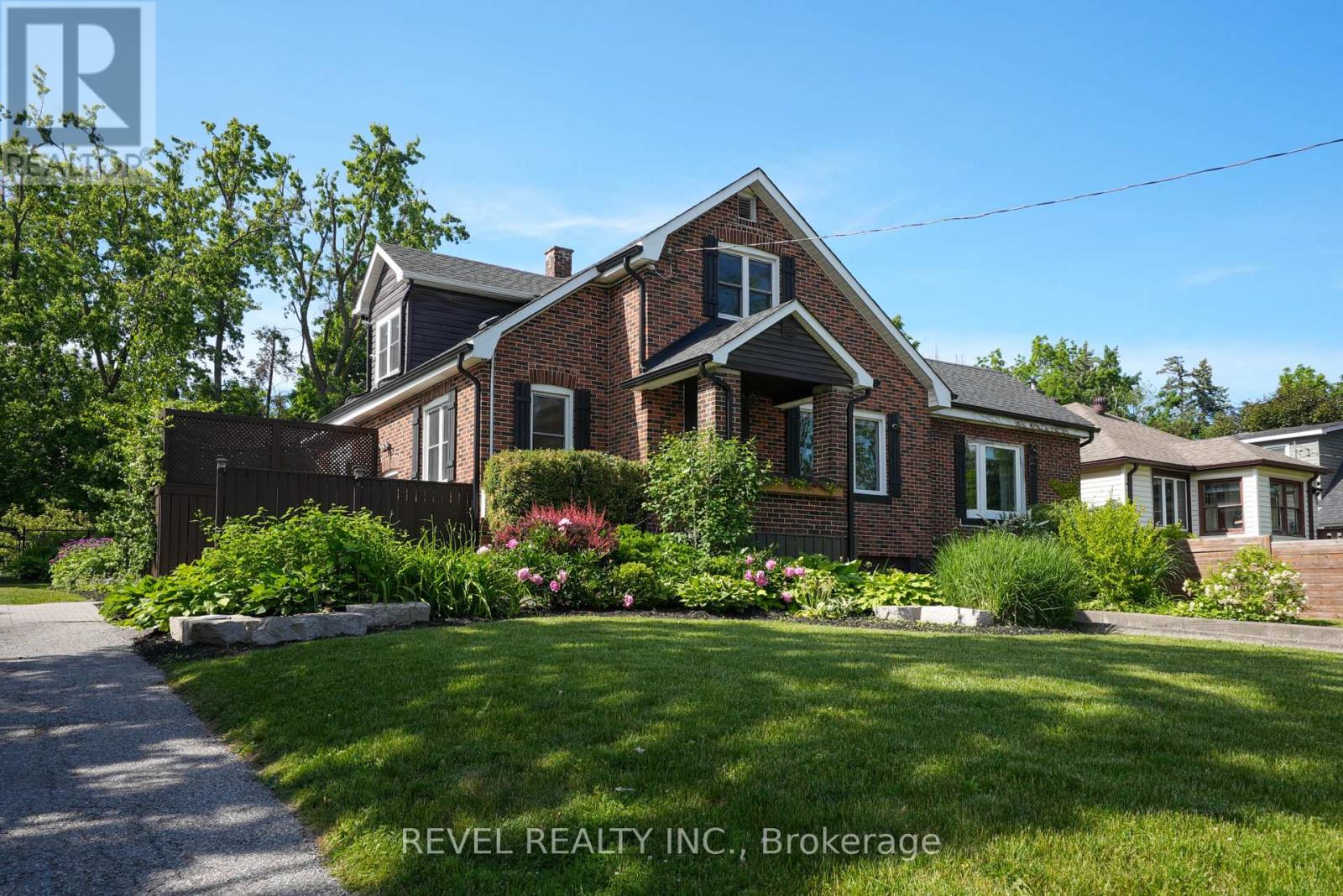 Detached at 36 DALTON STREET, Barrie