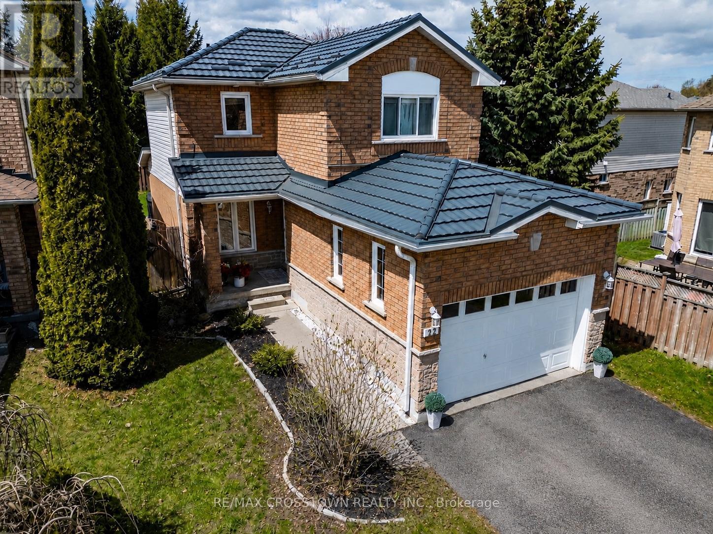 Detached at 22 BLUEGRASS DRIVE, Barrie