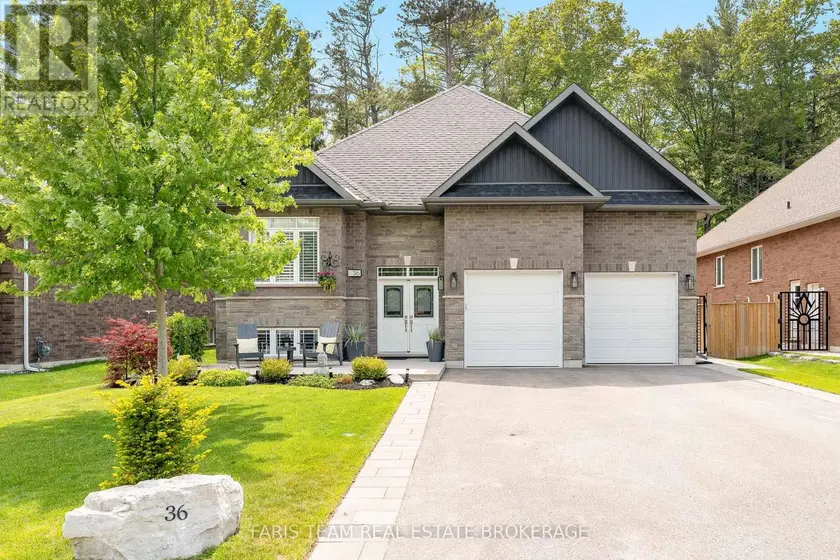 Detached at 36 NATURES TRAIL, Wasaga Beach