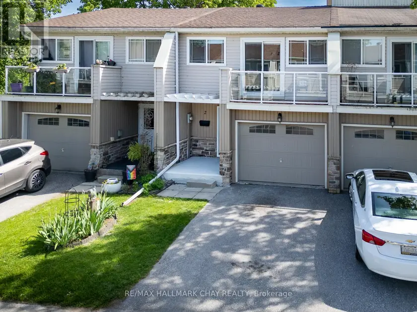 Townhouse at 2 - 12 LANKIN BOULEVARD, Orillia