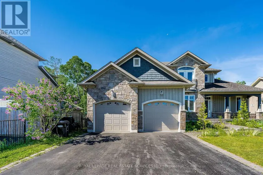 Detached at 2295 SHORE LANE, Wasaga Beach