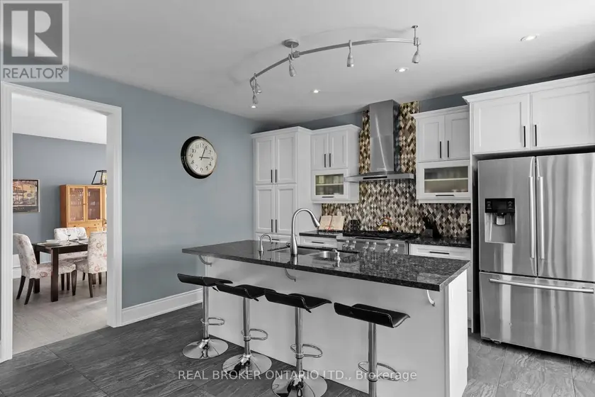 Detached at 3032 MONARCH DRIVE, Orillia