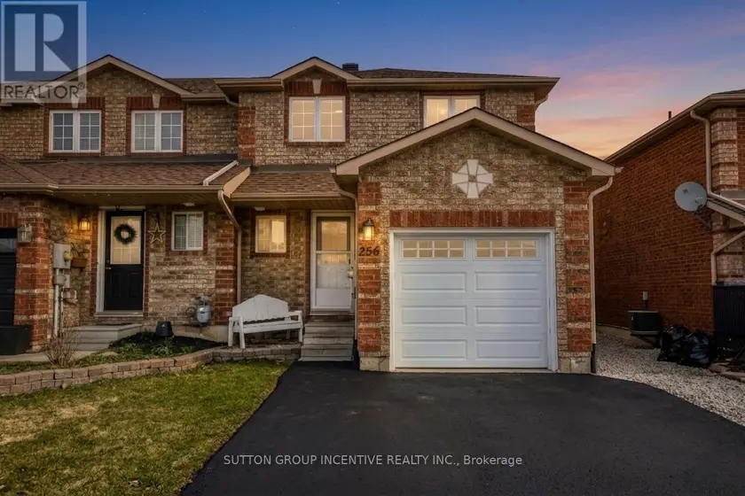 Townhouse at 256 DUNSMORE LANE, Barrie