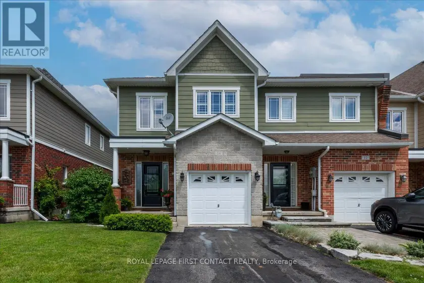 Townhouse at 14 CLAUDIO CRESCENT, Barrie (Holly)